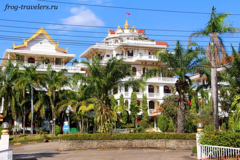 Гостиница Champasak Palace Hotel Гостиница Champasak Palace Hotel