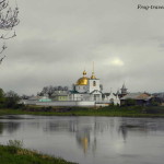 Цепные мосты и другие достопримечательности города Острова Псковской области Фото