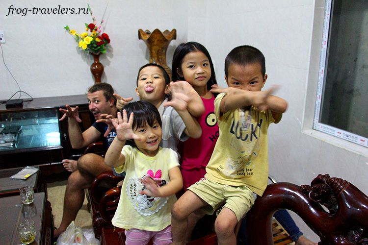 Дети во Вьетнаме
