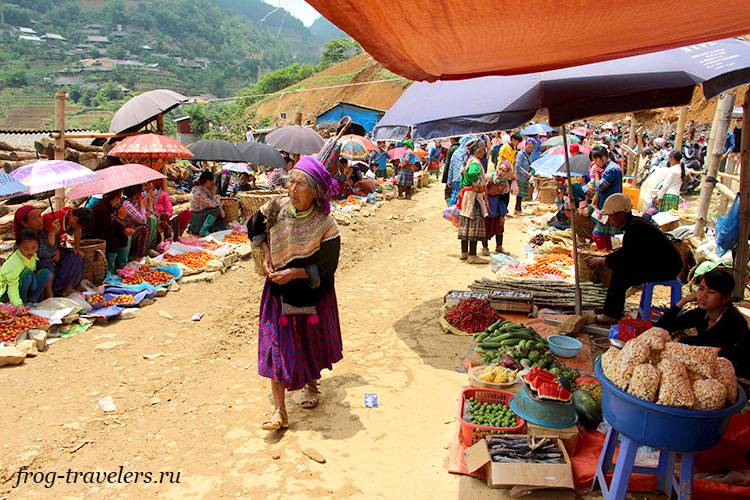 Рынок Кан Кау север Вьетнама Лаокай